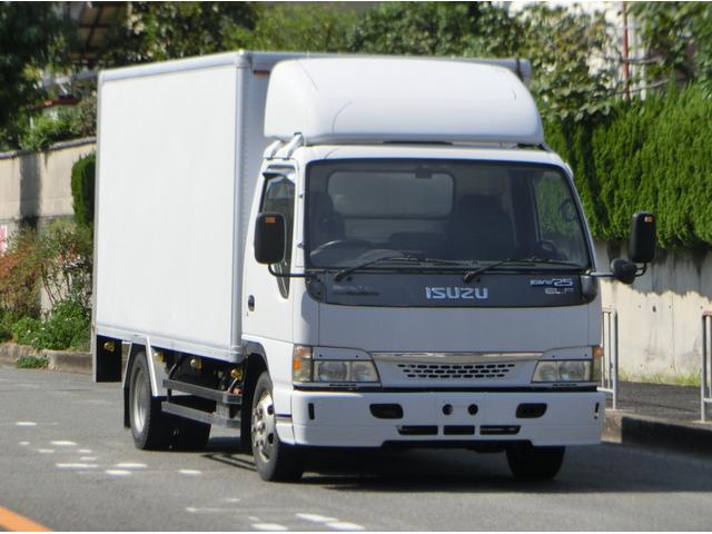 2004 Isuzu Elf – thumbnail 2