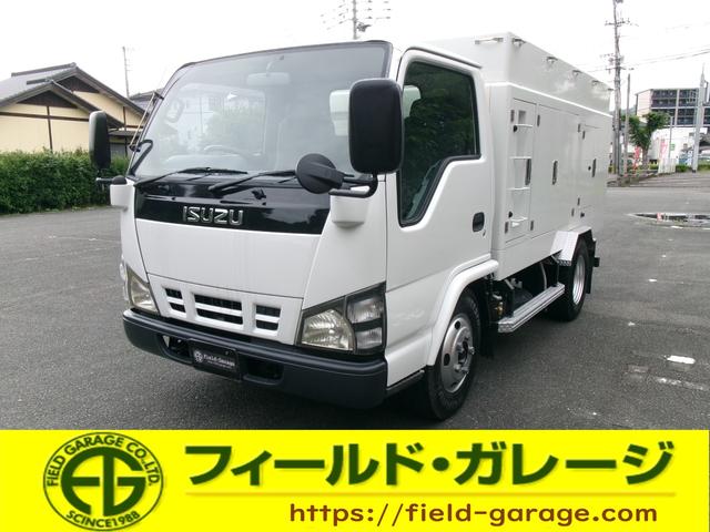 2005 Isuzu Elf