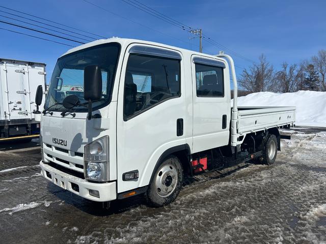 2011 Isuzu Elf