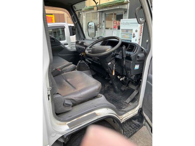 2006 Isuzu Elf – thumbnail 2