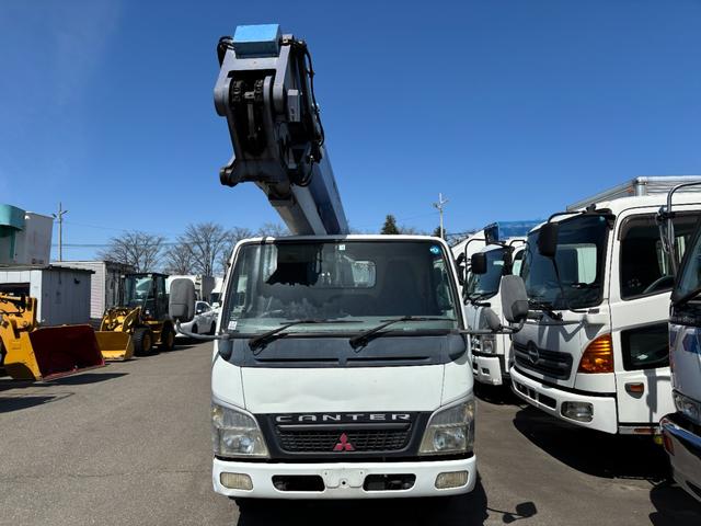 2005 Mitsubishi Fuso Canter – thumbnail 2
