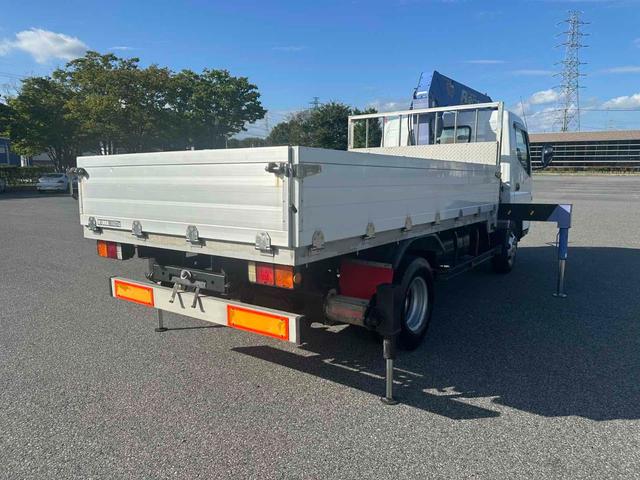 2007 Mitsubishi Fuso Canter – thumbnail 2