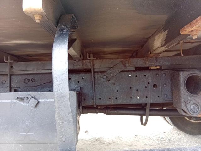 2002 Mitsubishi Fuso Canter – thumbnail 3