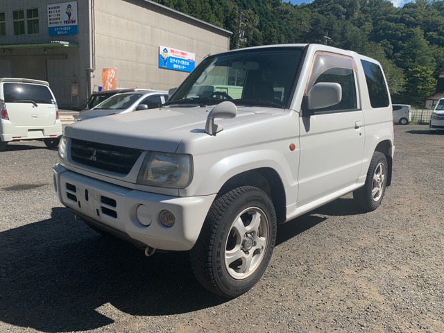 2001 Mitsubishi Pajero Mini