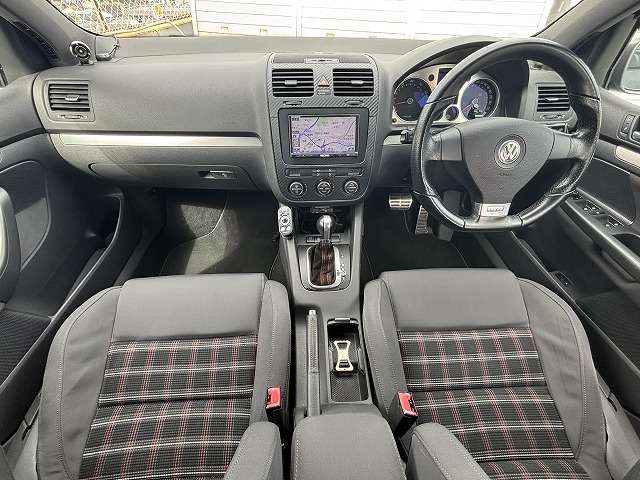 2006 Volkswagen Golf – thumbnail 2