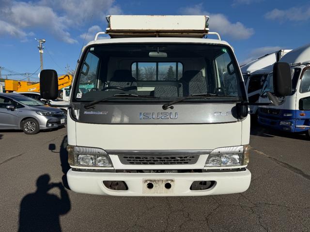 2003 Isuzu Elf – thumbnail 3
