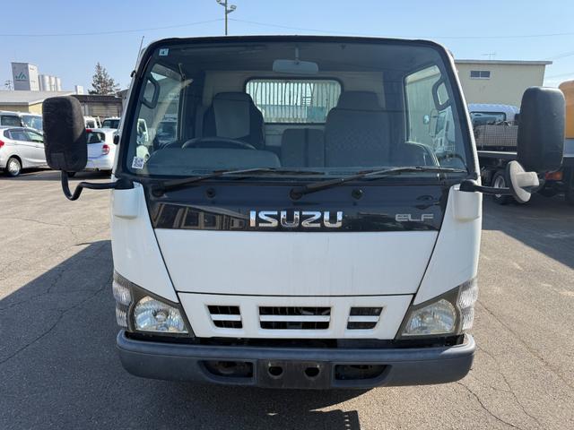 2005 Isuzu Elf – thumbnail 3