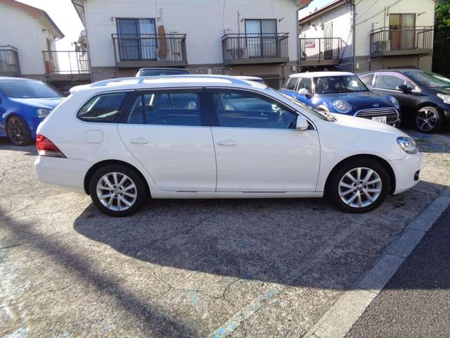 2011 Volkswagen Golf Variant – thumbnail 4