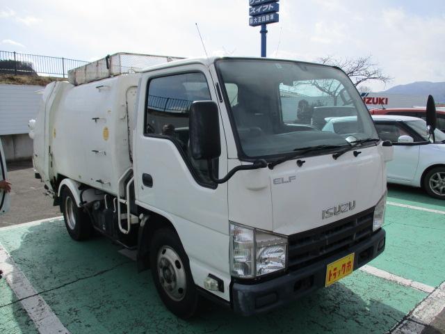 2010 Isuzu Elf – thumbnail 2