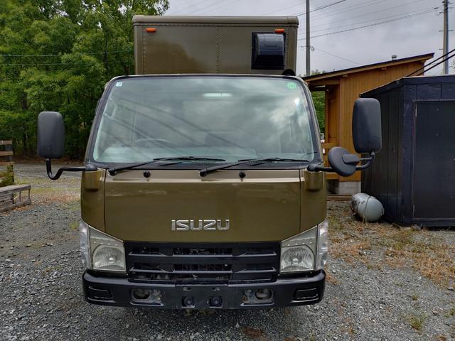 2007 Isuzu Elf – thumbnail 2
