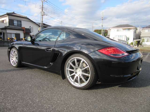 2010 Porsche Cayman – thumbnail 4