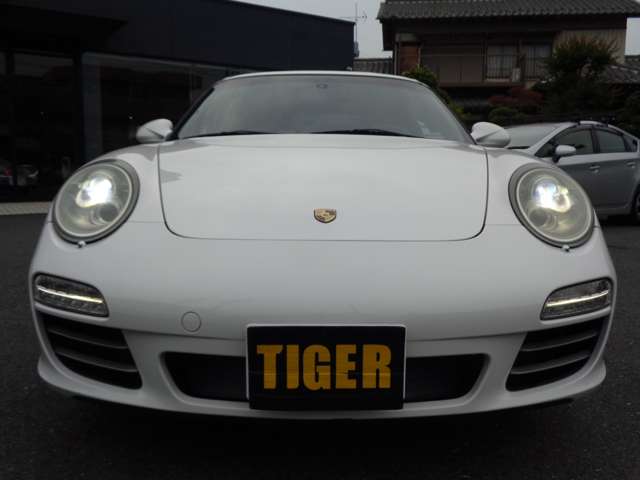 2010 Porsche 911 – thumbnail 3