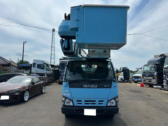 2004 Isuzu Elf – thumbnail 3