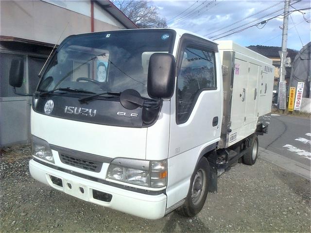 2004 Isuzu Elf