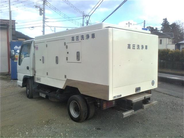 2004 Isuzu Elf – thumbnail 4
