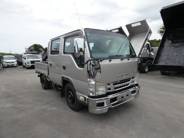 2011 Isuzu Elf – thumbnail 2