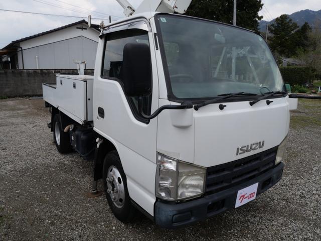 2008 Isuzu Elf – thumbnail 4