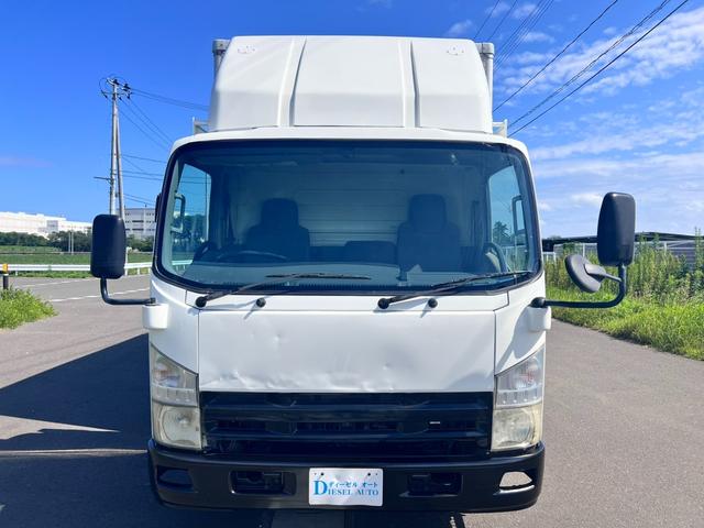 2007 Isuzu Elf – thumbnail 2