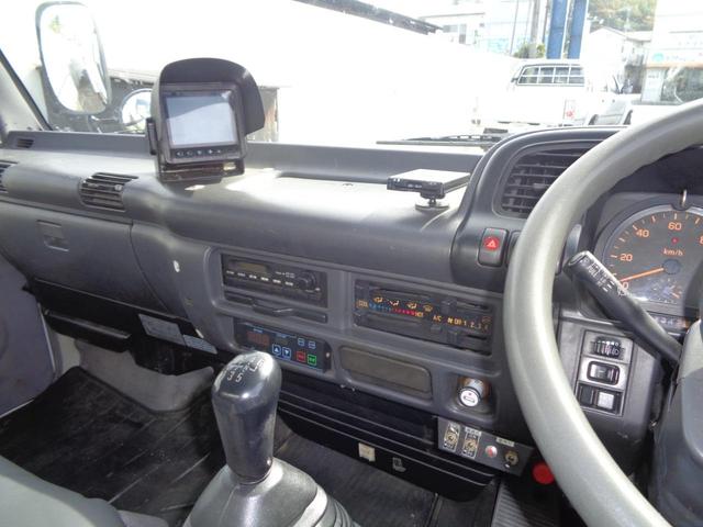 2006 Isuzu Elf – thumbnail 4