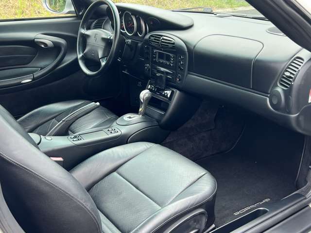 2001 Porsche 911 – thumbnail 3
