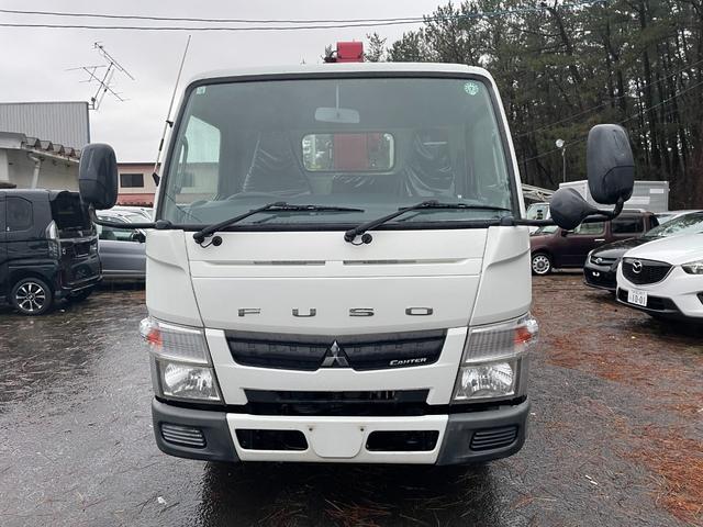 2011 Mitsubishi Fuso Canter – thumbnail 2