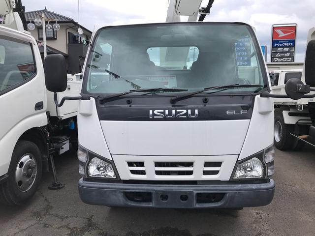 2005 Isuzu Elf – thumbnail 2