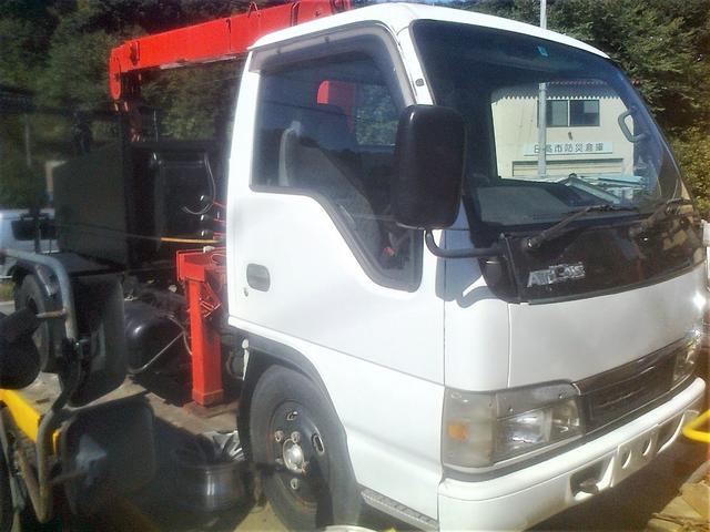 2003 Isuzu Elf