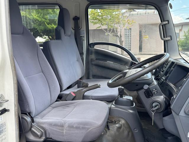 2007 Isuzu Elf – thumbnail 2