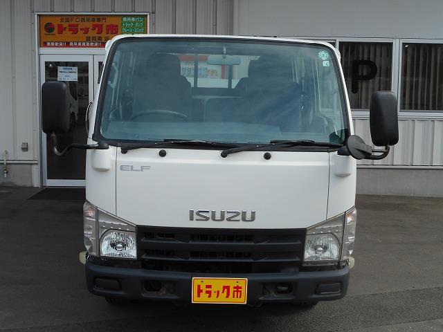 2011 Isuzu Elf – thumbnail 2
