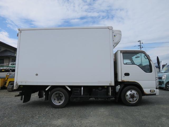 2009 Isuzu Elf – thumbnail 4
