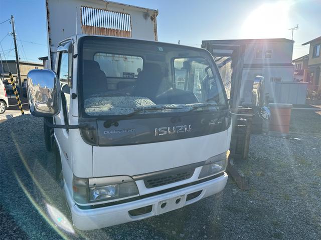2004 Isuzu Elf – thumbnail 4
