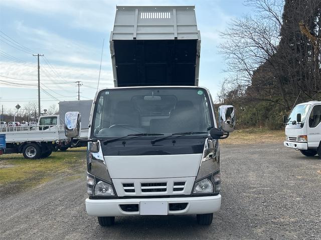 2005 Isuzu Elf – thumbnail 3
