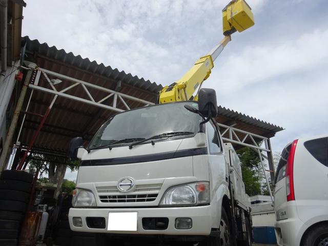 2008 Hino Dutro