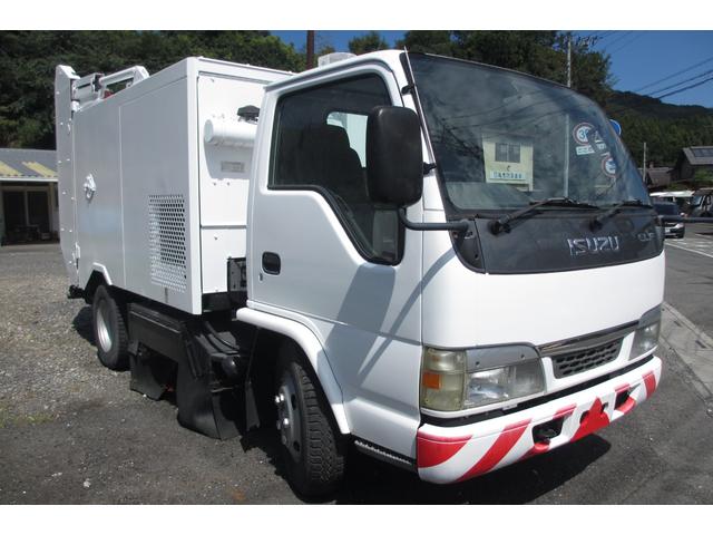 2004 Isuzu Elf
