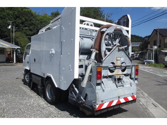 2004 Isuzu Elf – thumbnail 4