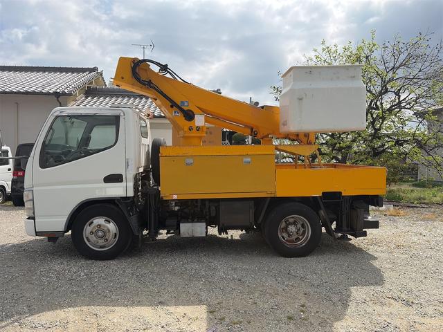 2006 Mitsubishi Fuso Canter – thumbnail 4