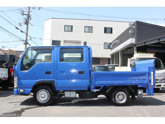 2011 Isuzu Elf – thumbnail 3