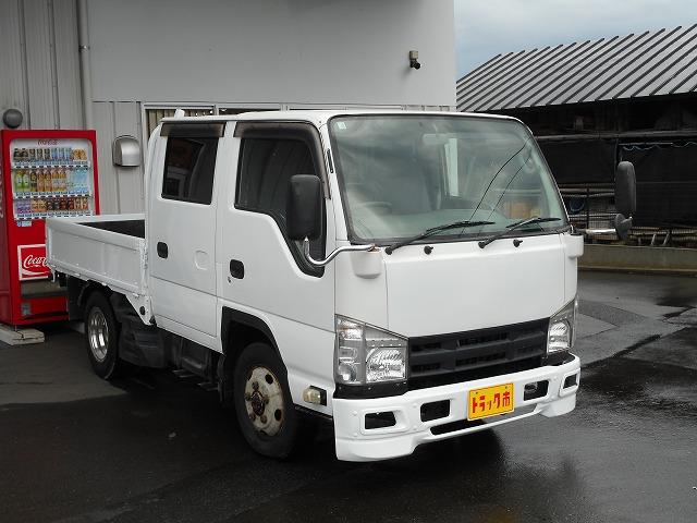 2011 Isuzu Elf – thumbnail 3
