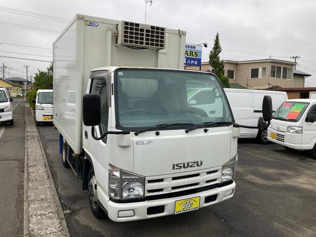 2008 Isuzu Elf – thumbnail 3
