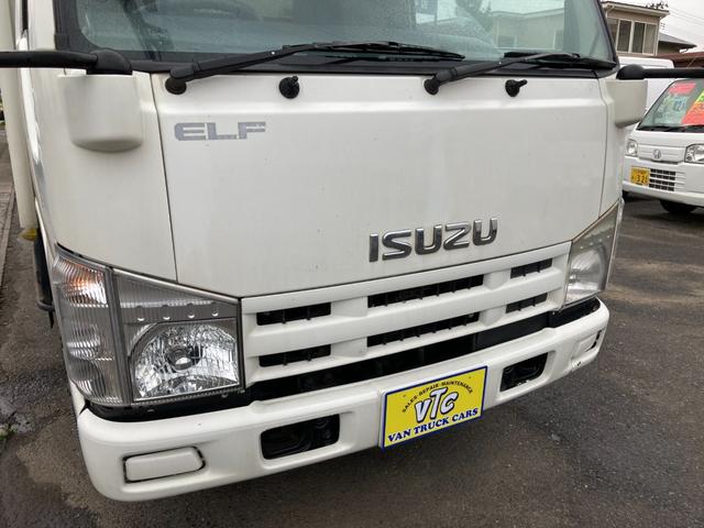 2008 Isuzu Elf – thumbnail 4