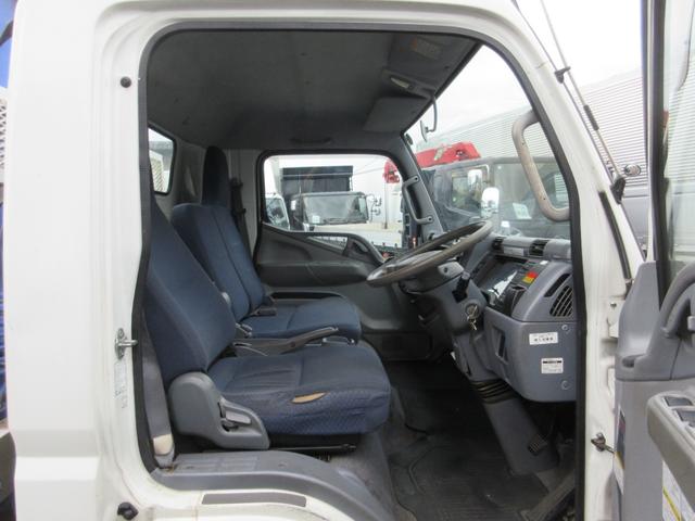2009 Mitsubishi Fuso Canter – thumbnail 2