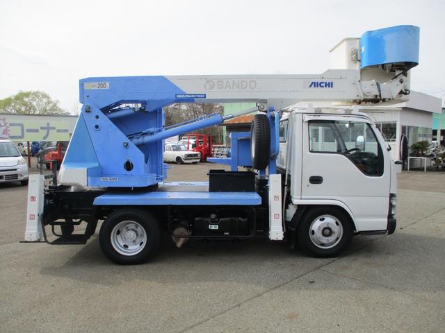 2006 Isuzu Elf – thumbnail 4
