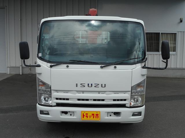2011 Isuzu Elf – thumbnail 2