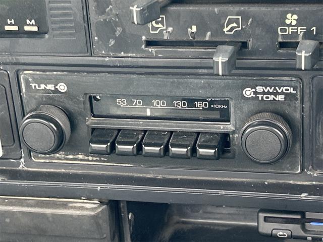 1992 Isuzu Elf – thumbnail 4
