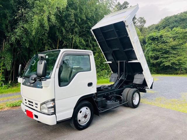 2005 Isuzu Elf