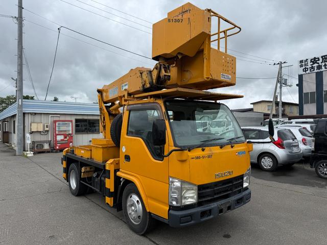 2007 Isuzu Elf – thumbnail 2