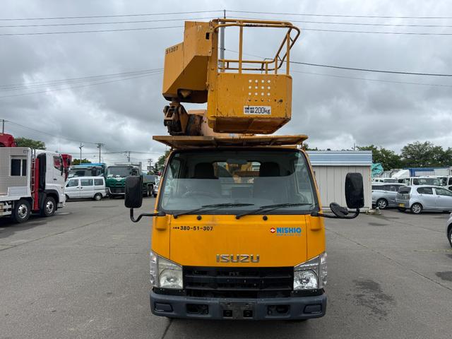 2007 Isuzu Elf – thumbnail 3