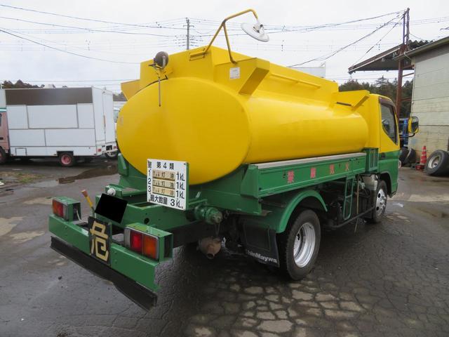 2011 Mitsubishi Fuso Canter – thumbnail 4