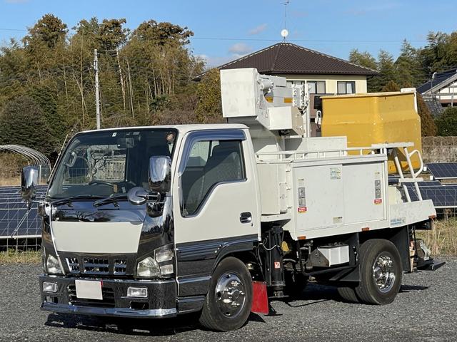 2006 Isuzu Elf