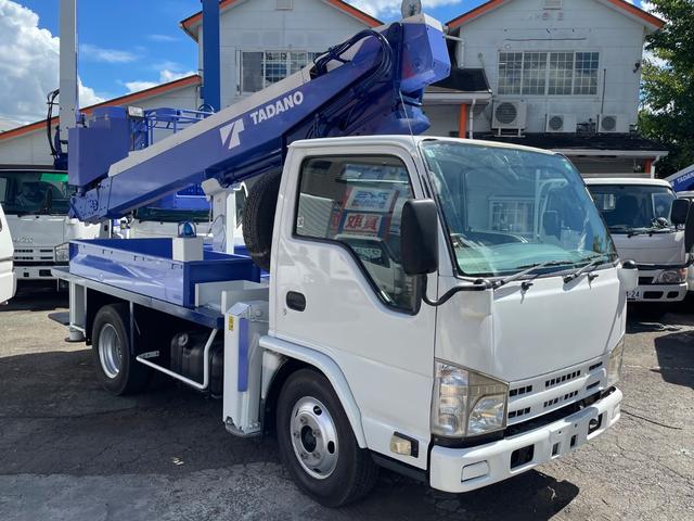 2011 Isuzu Elf